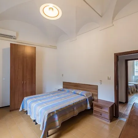 Casa Magna Finalborgo Apartment *